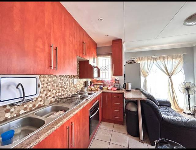 3 BEDROOM HOUSE FOR SALE IN AMANDASIG